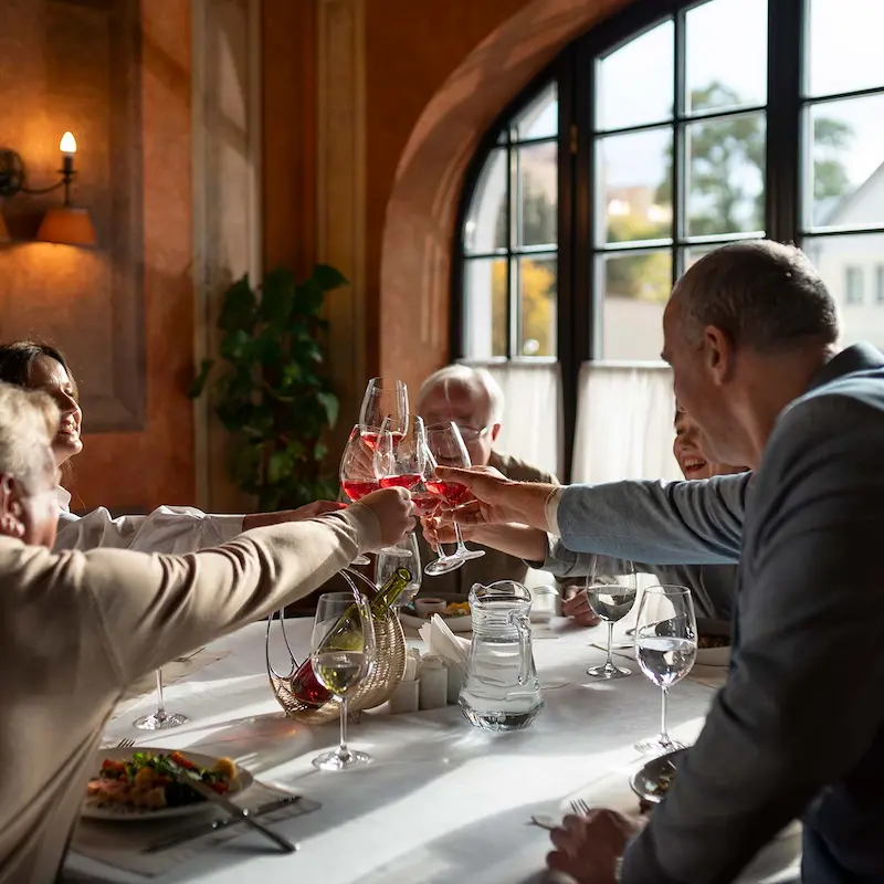 Sabores Internacionales - Comedor